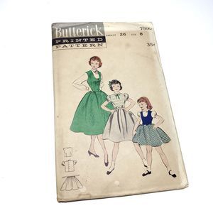 Vintage | Sewing Pattern Girls Outfit 6-12